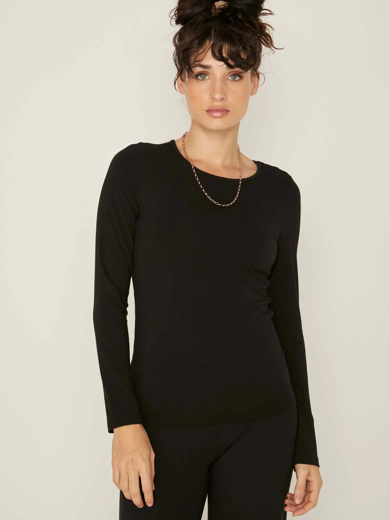 Bamboo Crew Neck L/S Tee - Black